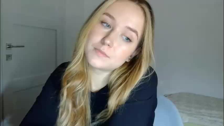 lulu_baby1 Live Sex March 4, 2026