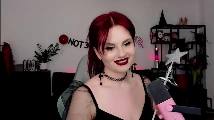 dellacrush_ Live Sex March 4, 2026