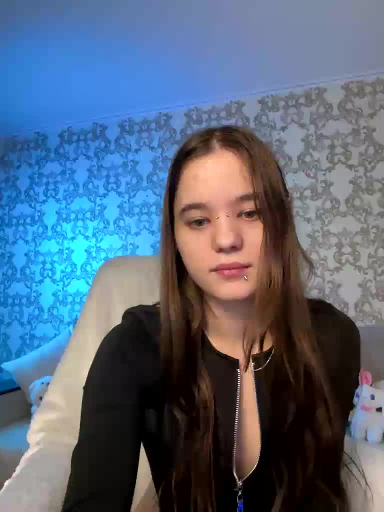 KikiSoHigh Live Sex March 4, 2026