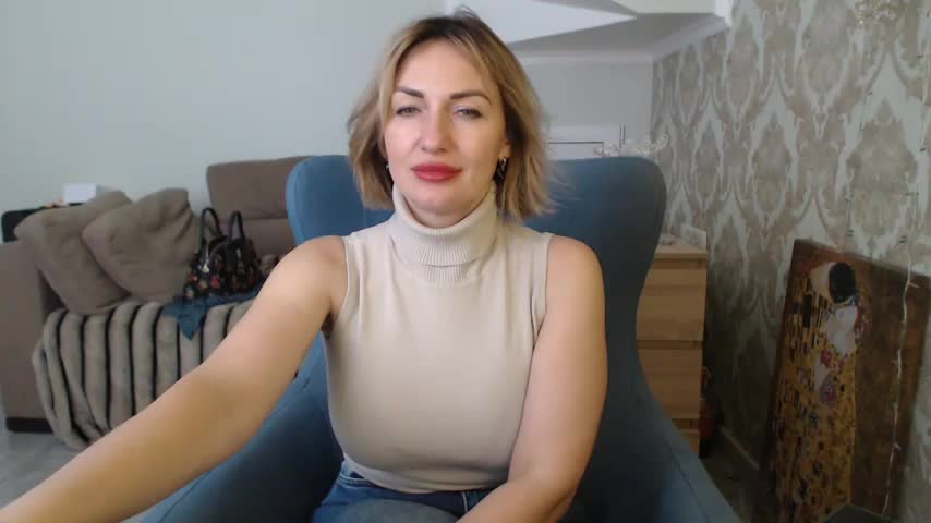 Mallinia Live Sex March 4, 2026