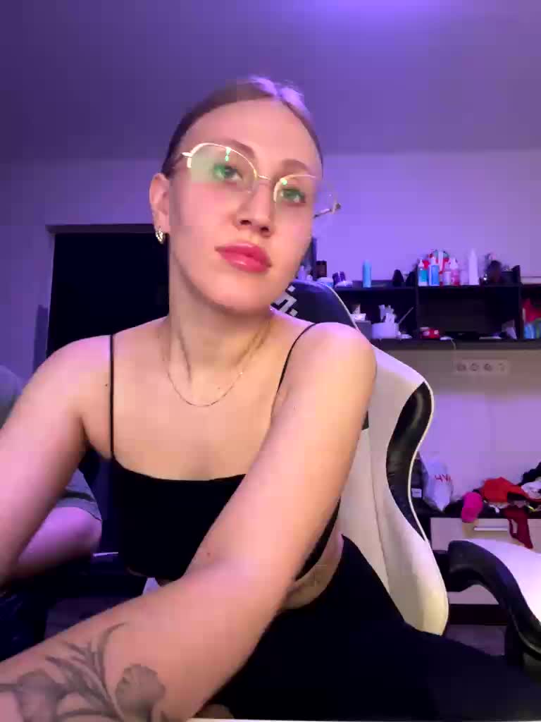 Durnaya_kis Live Sex March 4, 2026