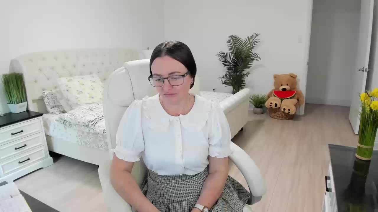 -Michelle- Live Sex March 5, 2026