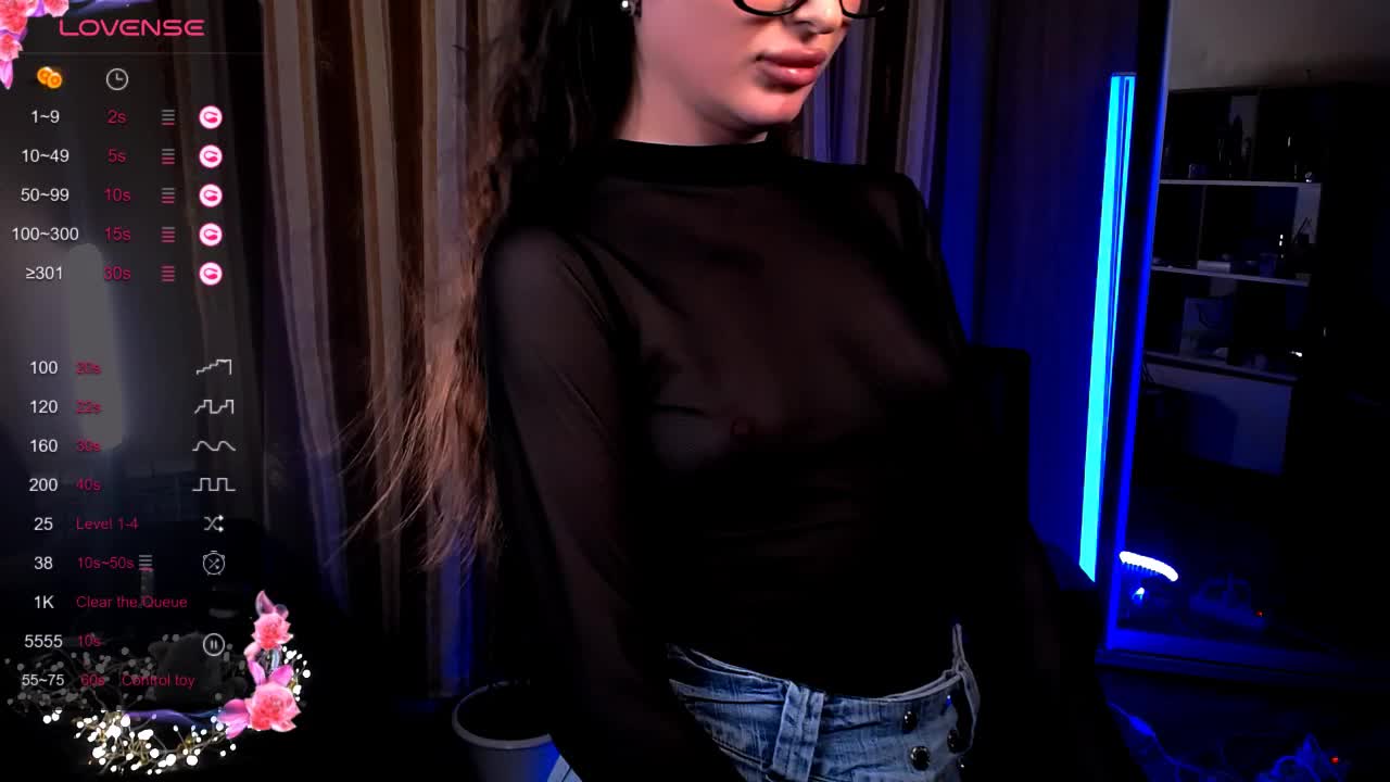 LauraBess Live Sex March 5, 2026