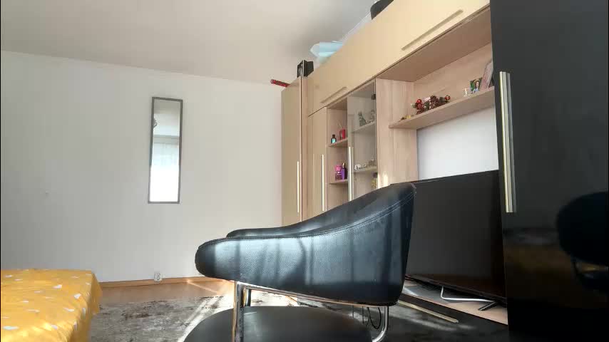 squirt_bunny77 Live Sex March 5, 2026