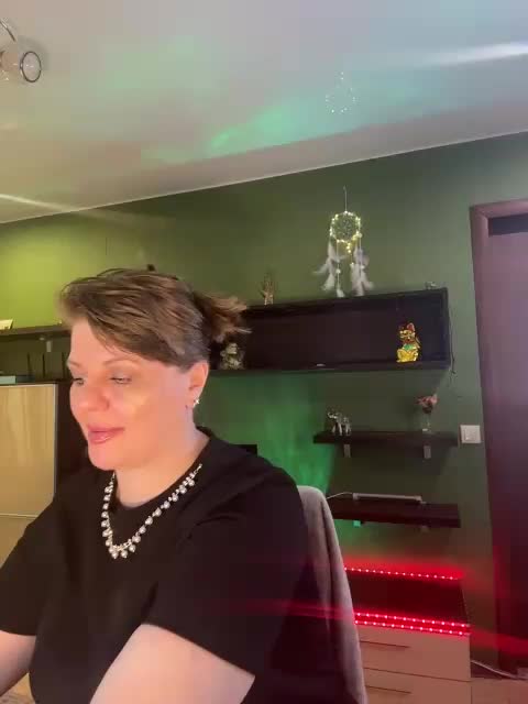 Veronika_Gold Live Sex March 5, 2026