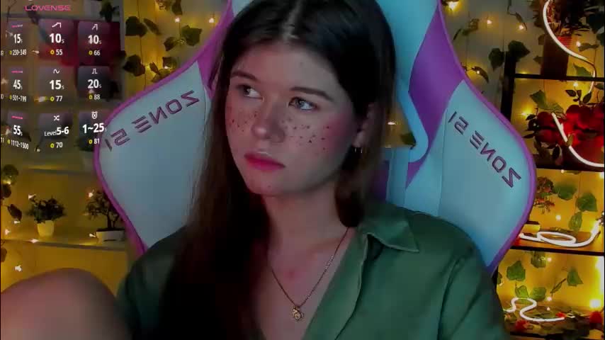 alice_tails Live Sex March 6, 2026