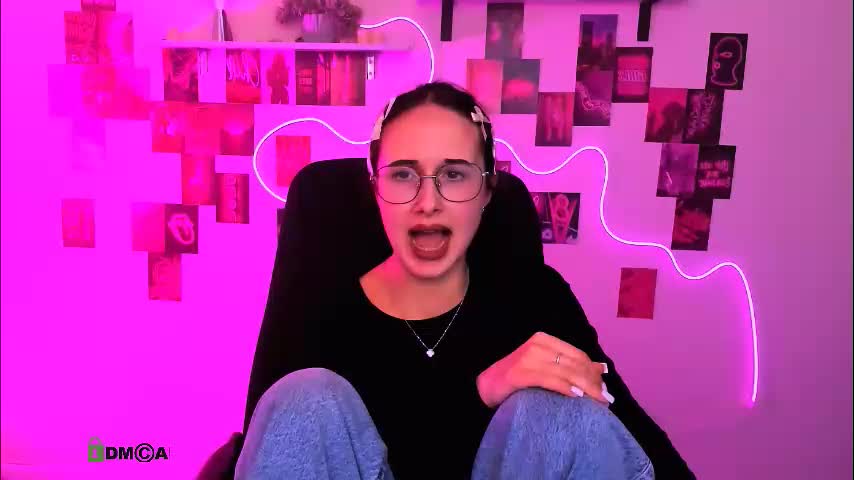 mona_cloud Live Sex March 6, 2026