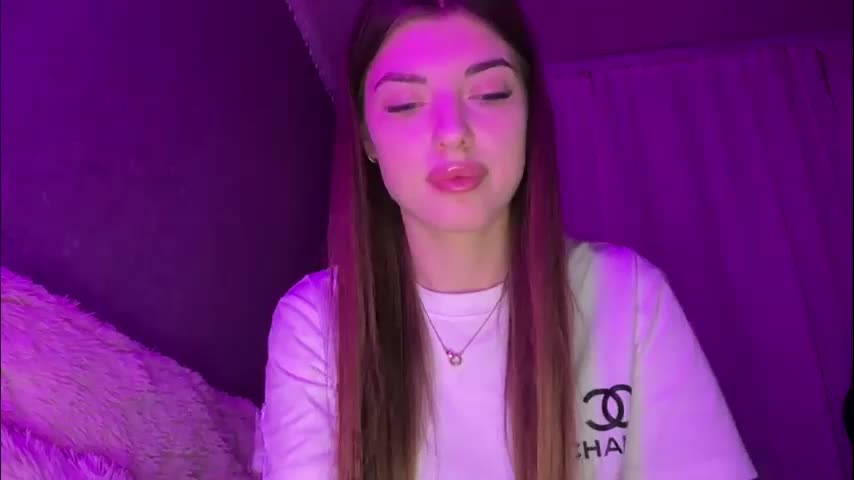 dianaa_lee Live Sex March 6, 2026