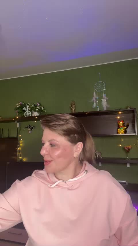 Veronika_Gold Live Sex March 6, 2026