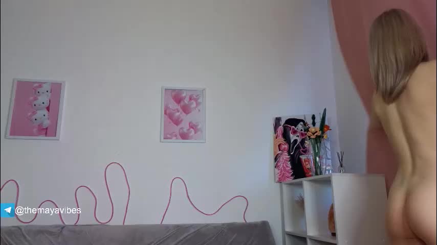 maya_blonde18 Live Sex March 7, 2026