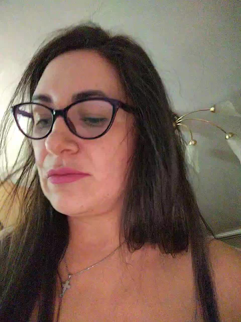 AlicaLovely Live Sex March 7, 2026