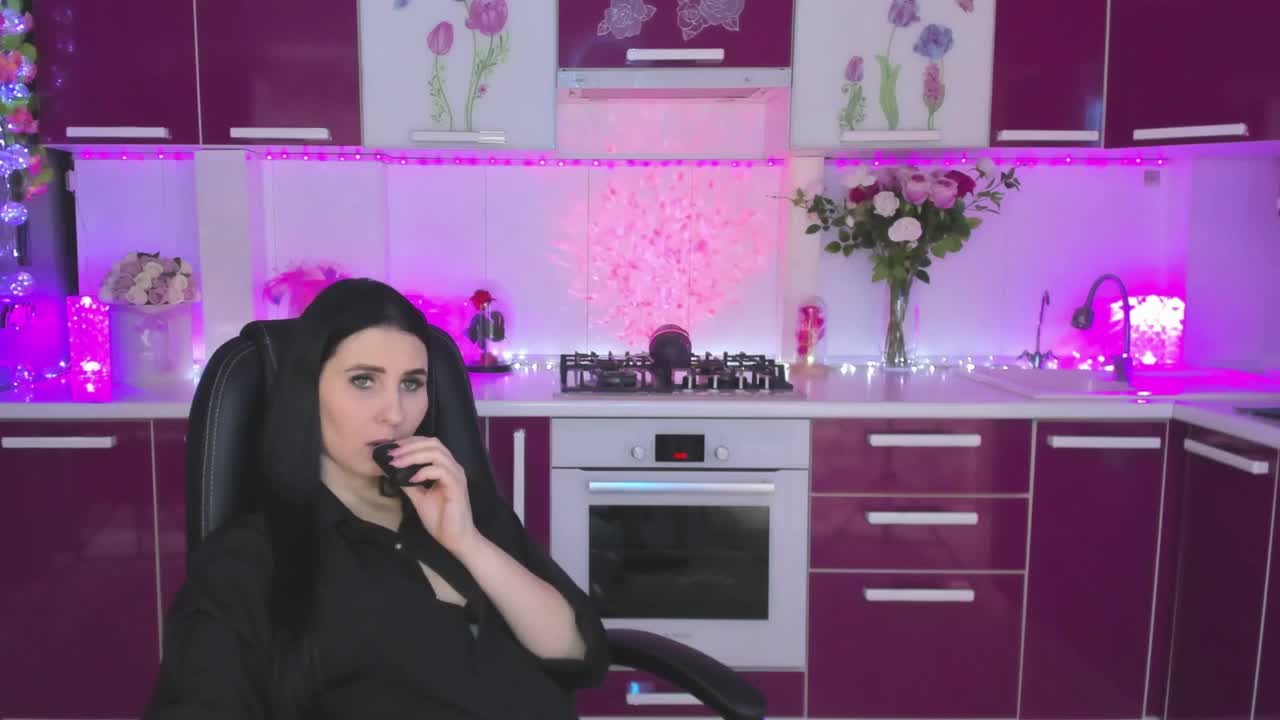 Olivija2020 Live Sex March 7, 2026