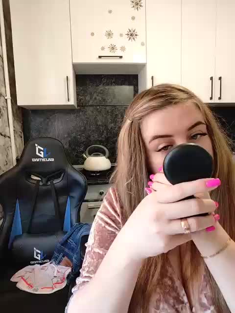 Viktoria777a Live Sex March 7, 2026