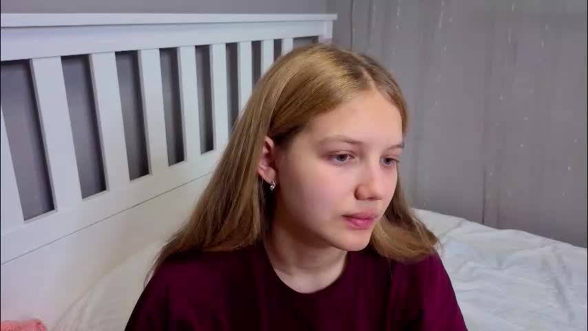 lil_tasty33 Live Sex March 8, 2026