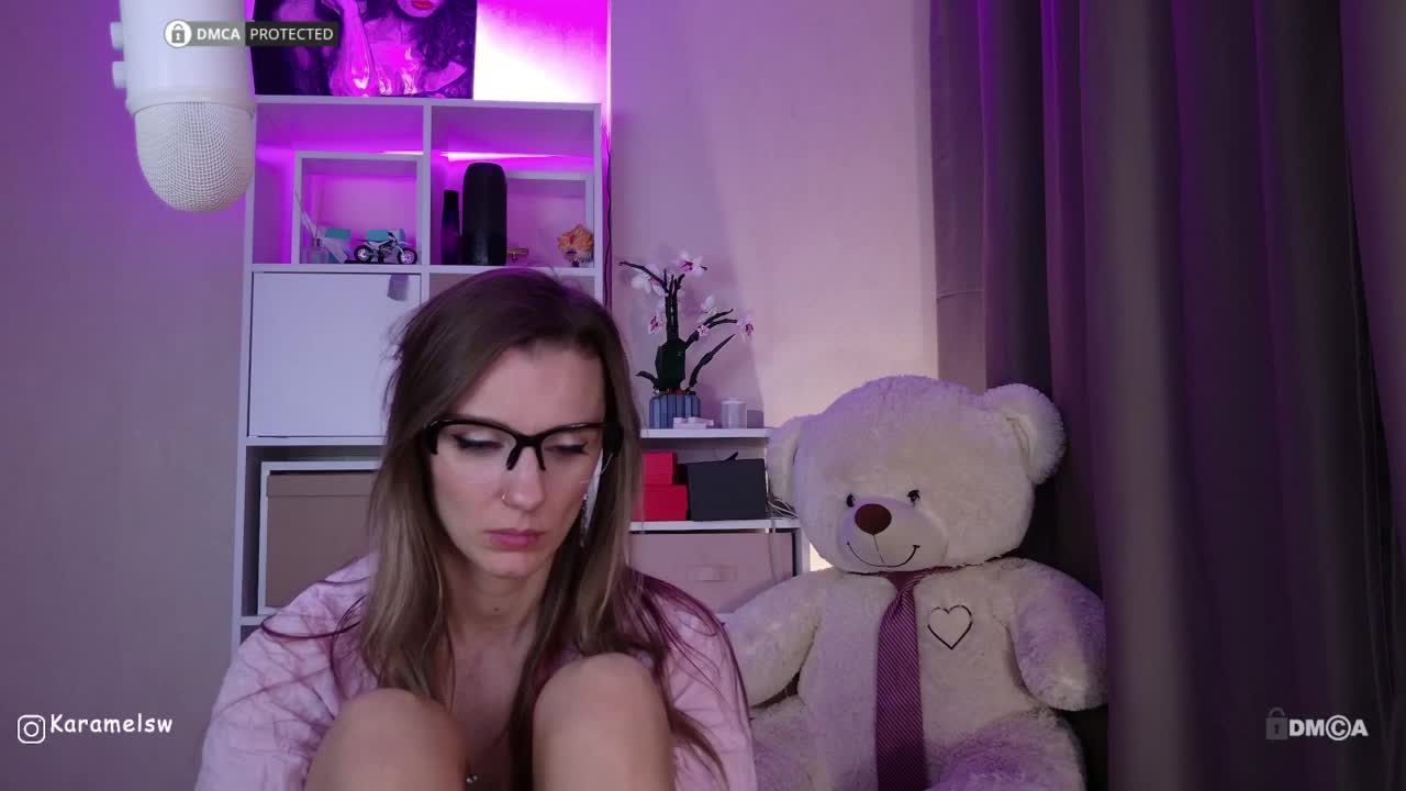 Karamelsw Live Sex March 8, 2026