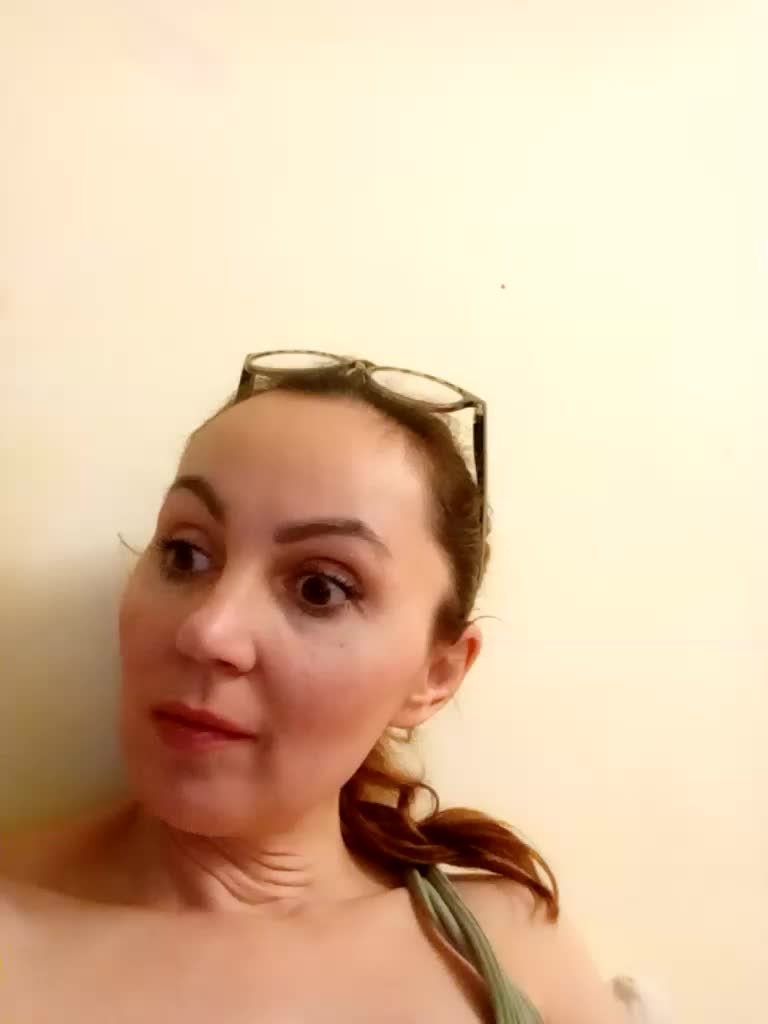 TessBertie Live Sex March 8, 2026