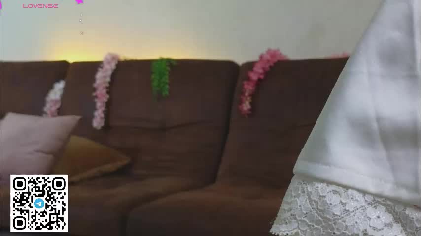 oliviabr0wn Live Sex March 8, 2026