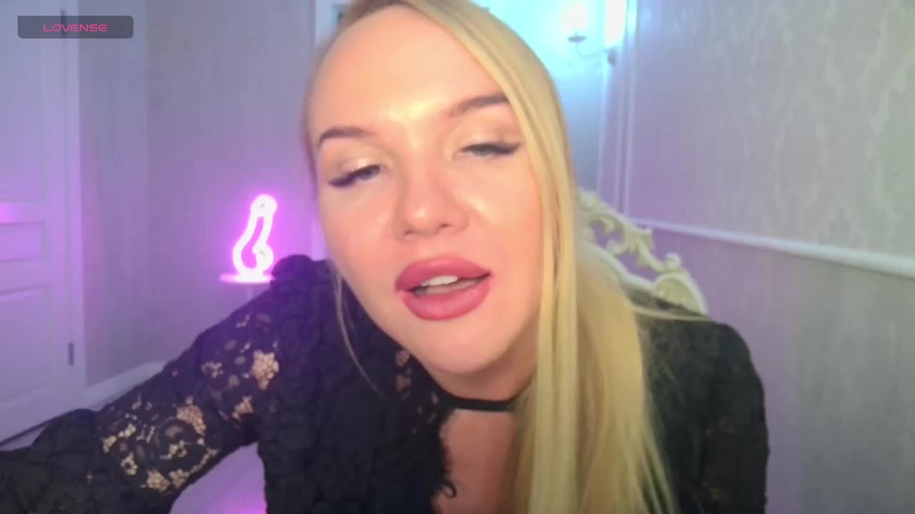 DOMINATRIX77 Live Sex March 8, 2026