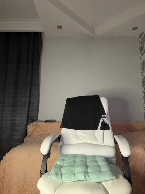 Eva-Bella Live Sex March 8, 2026