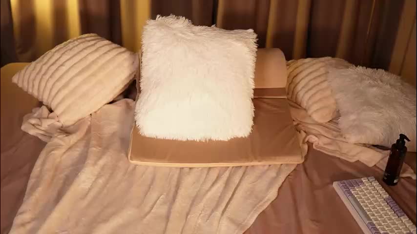 cyberoneee Live Sex March 9, 2026