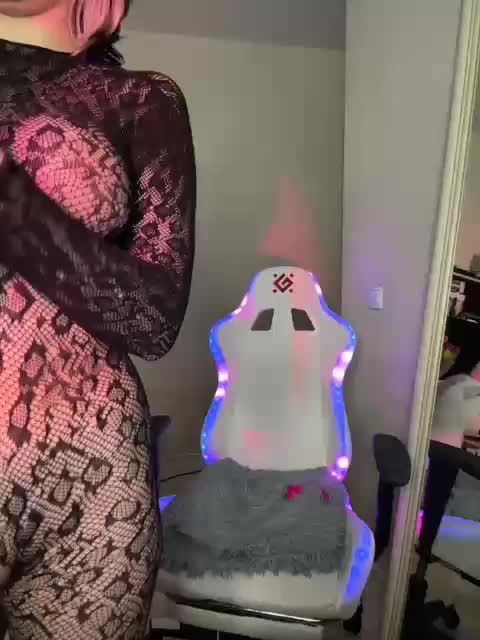 Honey_buns Live Sex March 10, 2026