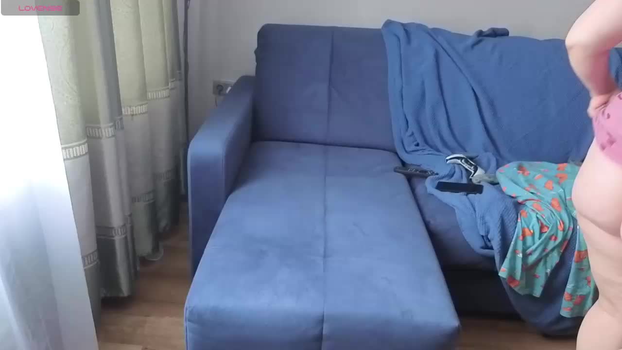 Milaa1998 Live Sex March 10, 2026