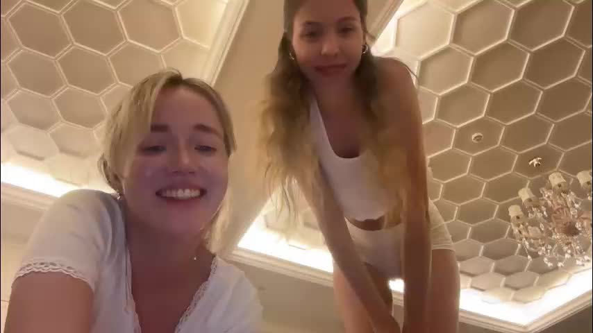 aluntick Live Sex March 10, 2026