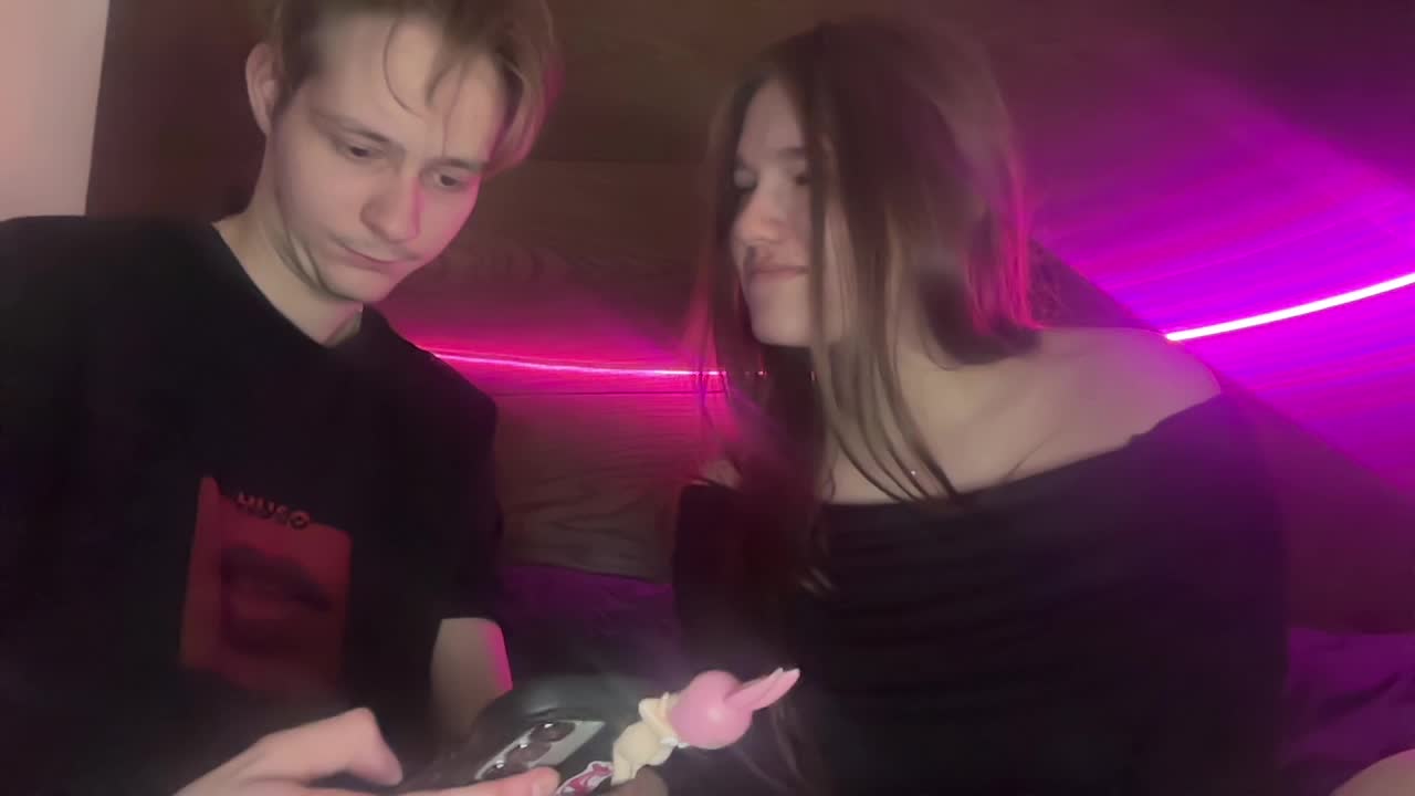 titsDestroy2007 Live Sex March 10, 2026