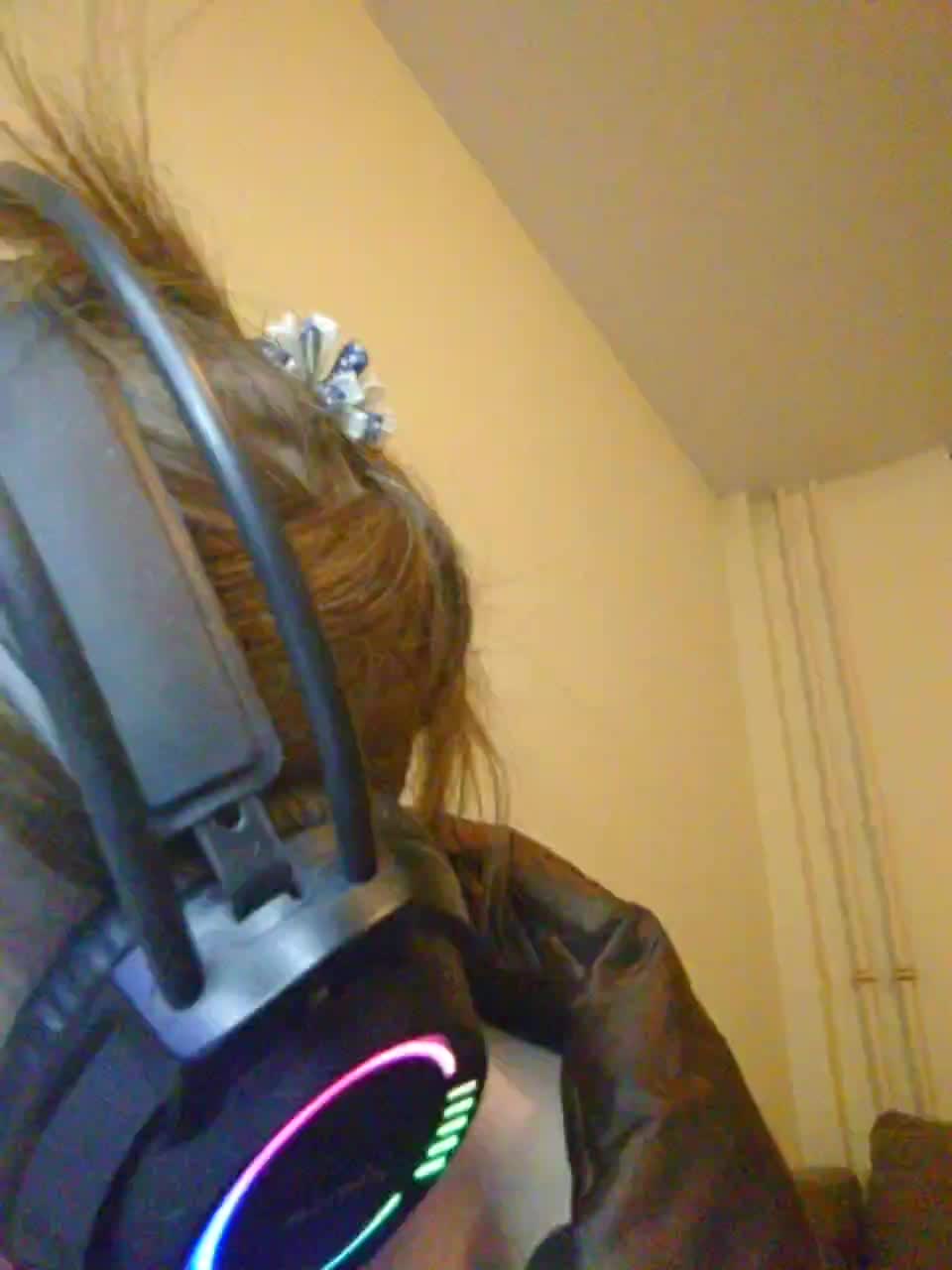 Magretta_Dering Live Sex March 10, 2026