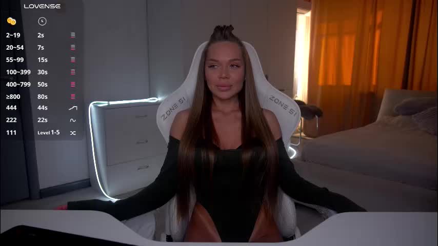 evelina_fox Live Sex March 10, 2026