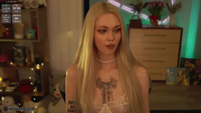 ManiFreyja Live Sex March 10, 2026