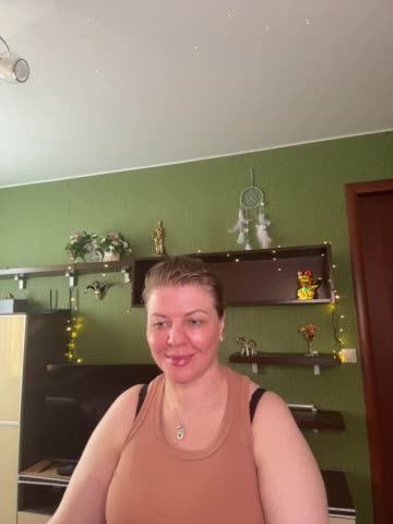 Veronika_Gold Live Sex March 10, 2026