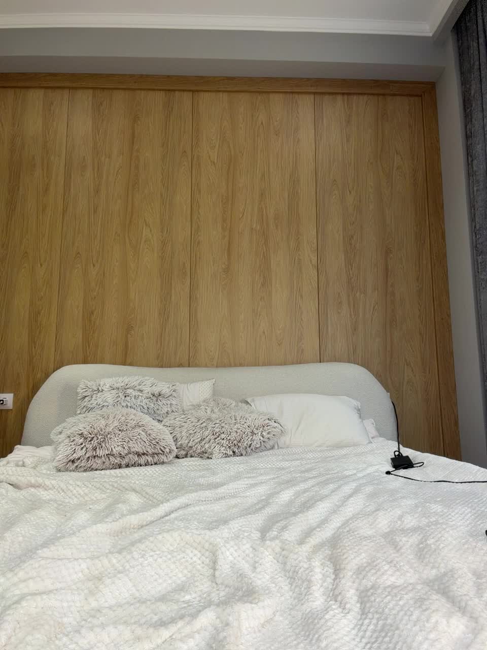 bmw_m8 Live Sex March 11, 2026