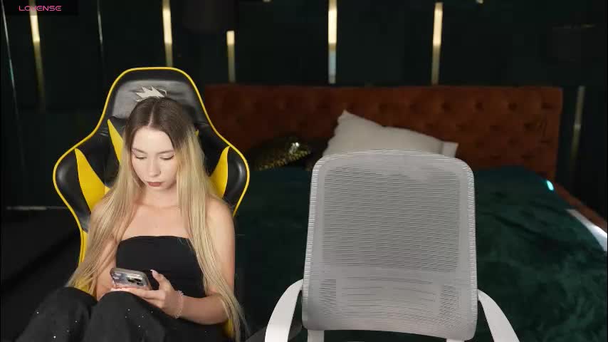 anabel2054 Live Sex March 11, 2026