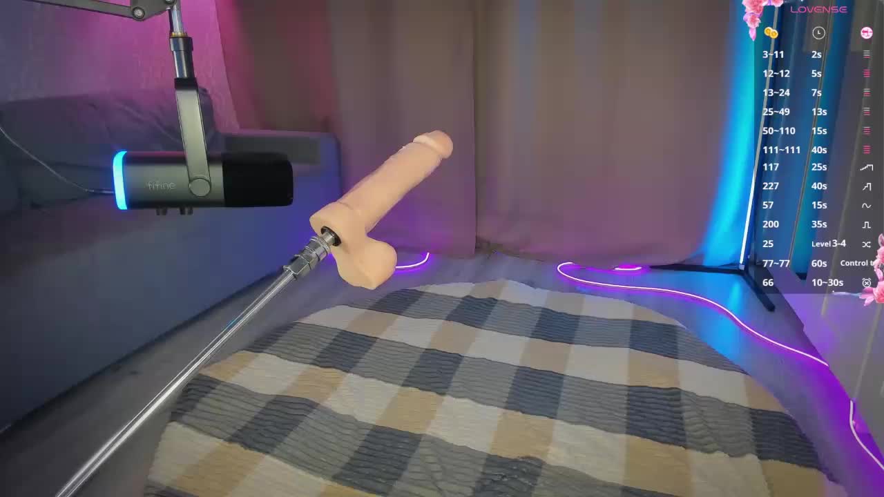 Juicy-Vikki Live Sex March 11, 2026