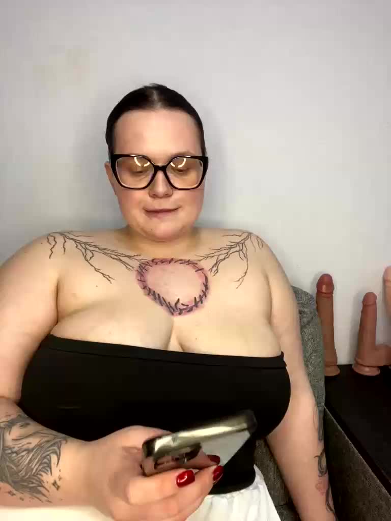 Divine-1 Live Sex March 11, 2026