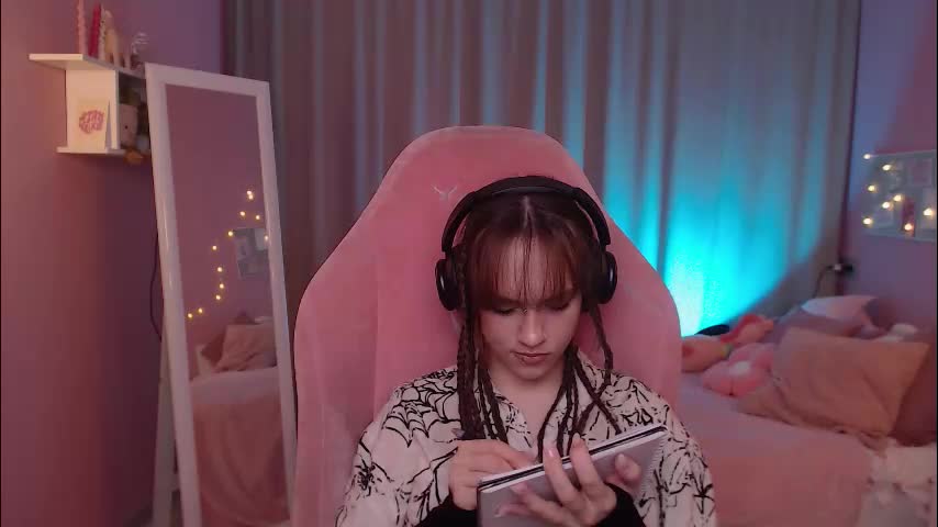 jamie_chung Live Sex March 11, 2026