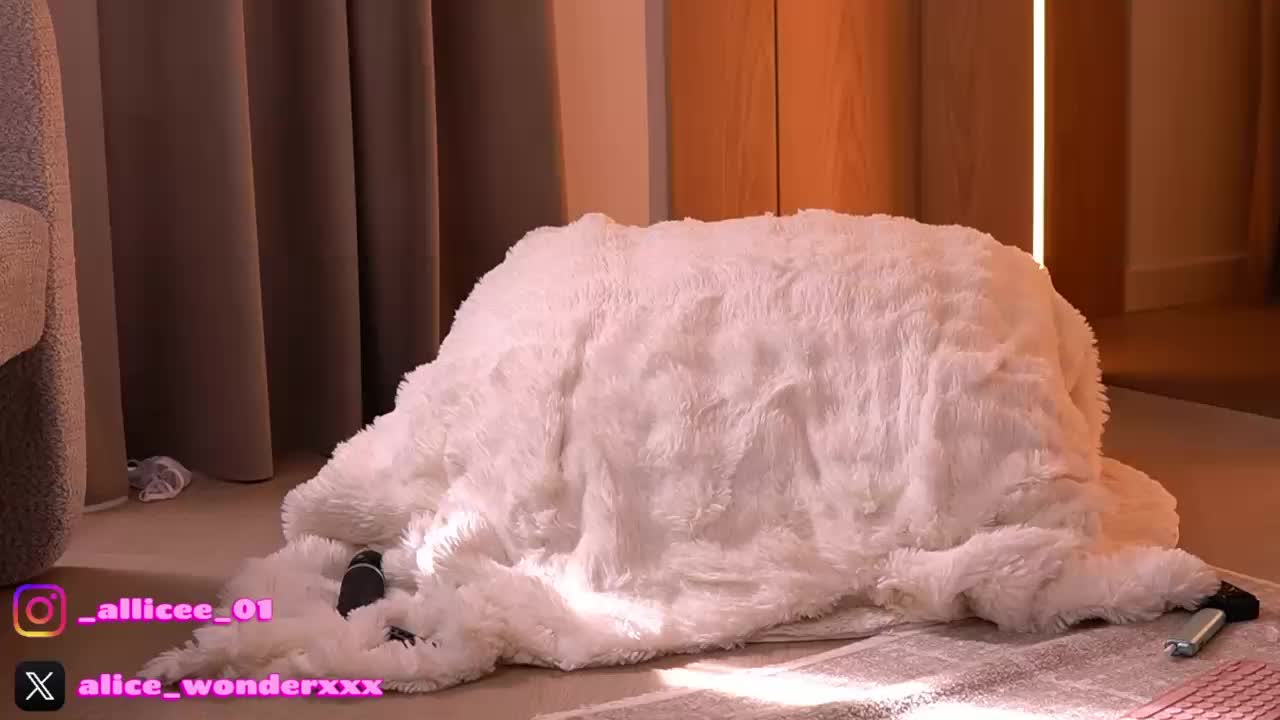 VanesaSimon Live Sex March 11, 2026