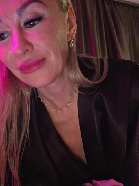 Blondi_Love Live Sex March 11, 2026