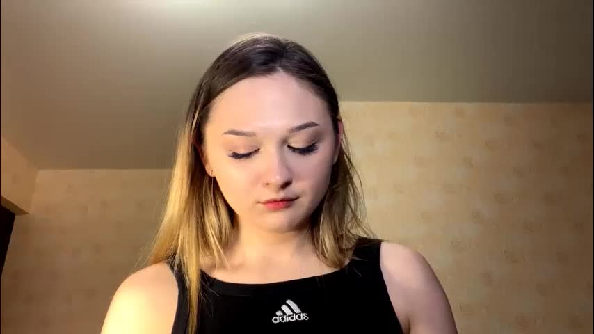 chill_velvet Live Sex March 11, 2026