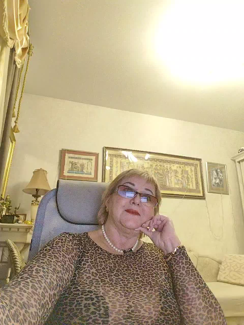 KarinkaSweet Live Sex March 12, 2026