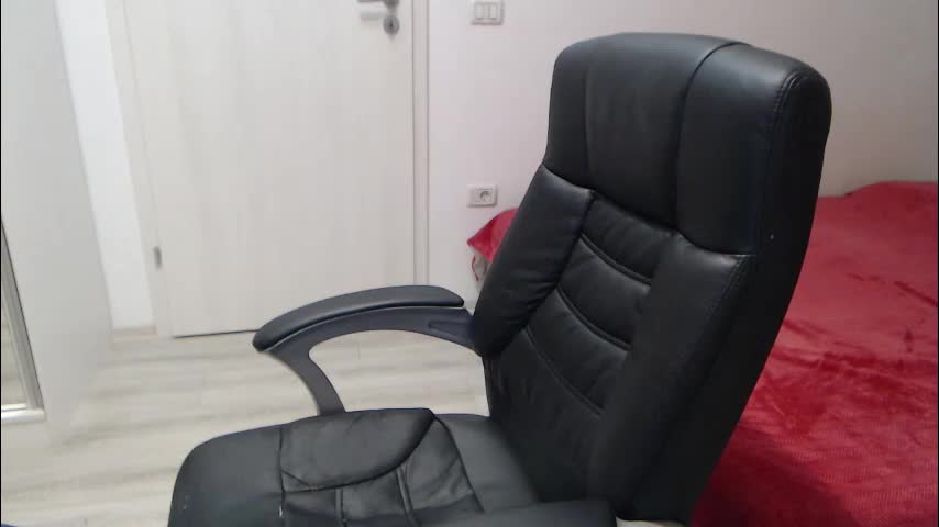 blue_eyes96 Live Sex March 12, 2026