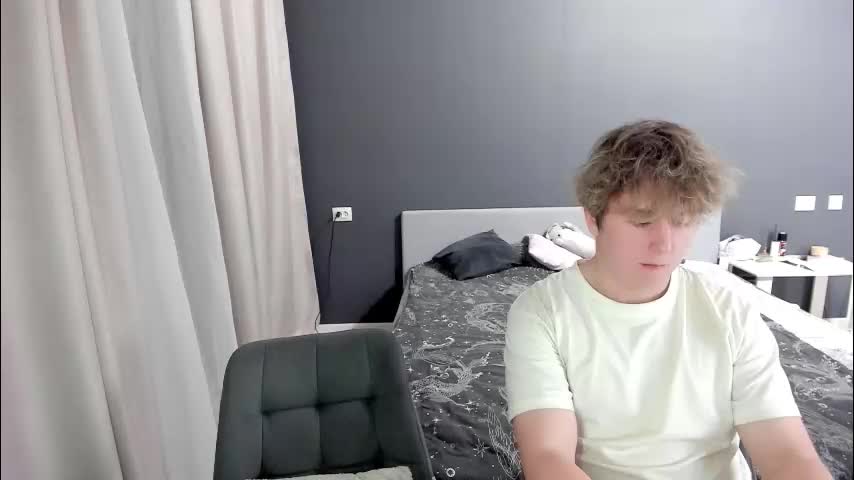 ariel_rouse Live Sex March 12, 2026