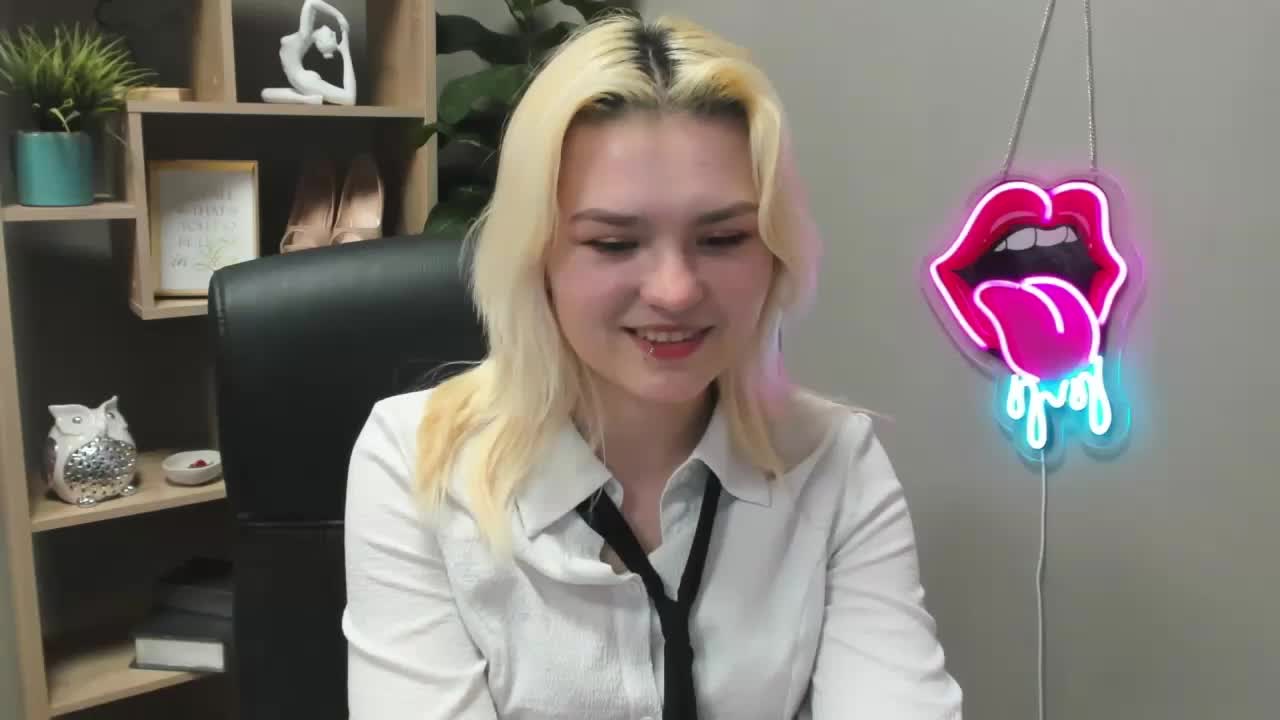 SweetLilyxo Live Sex March 12, 2026