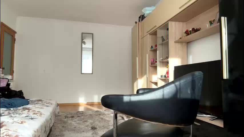 squirt_bunny77 Live Sex March 12, 2026