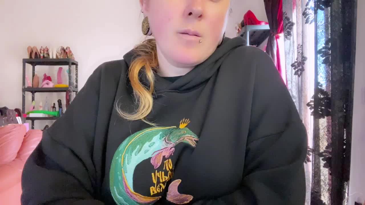 NylonQueen Live Sex March 12, 2026