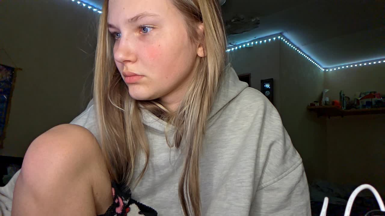 MilagroKailey Live Sex March 12, 2026