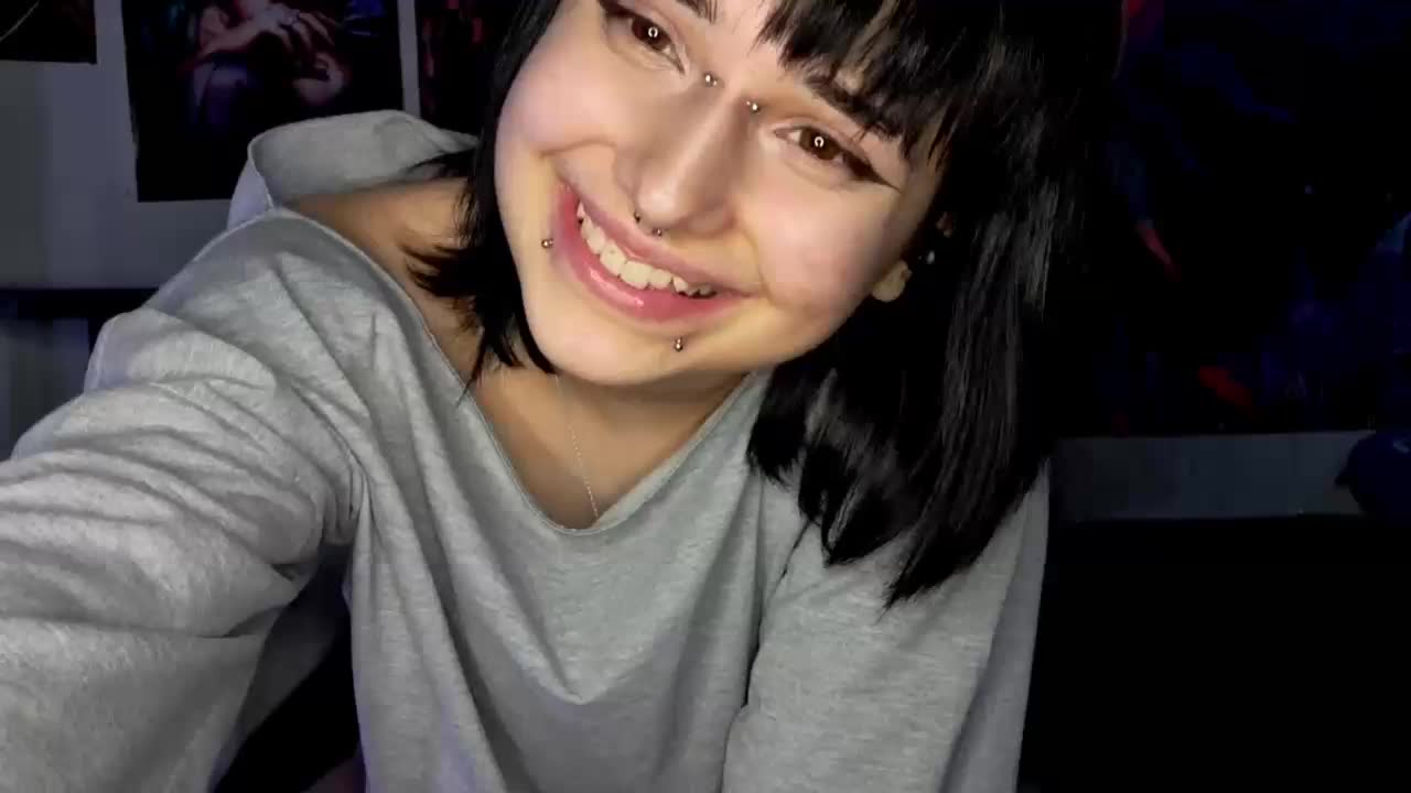 CatherynDowns Live Sex March 13, 2026