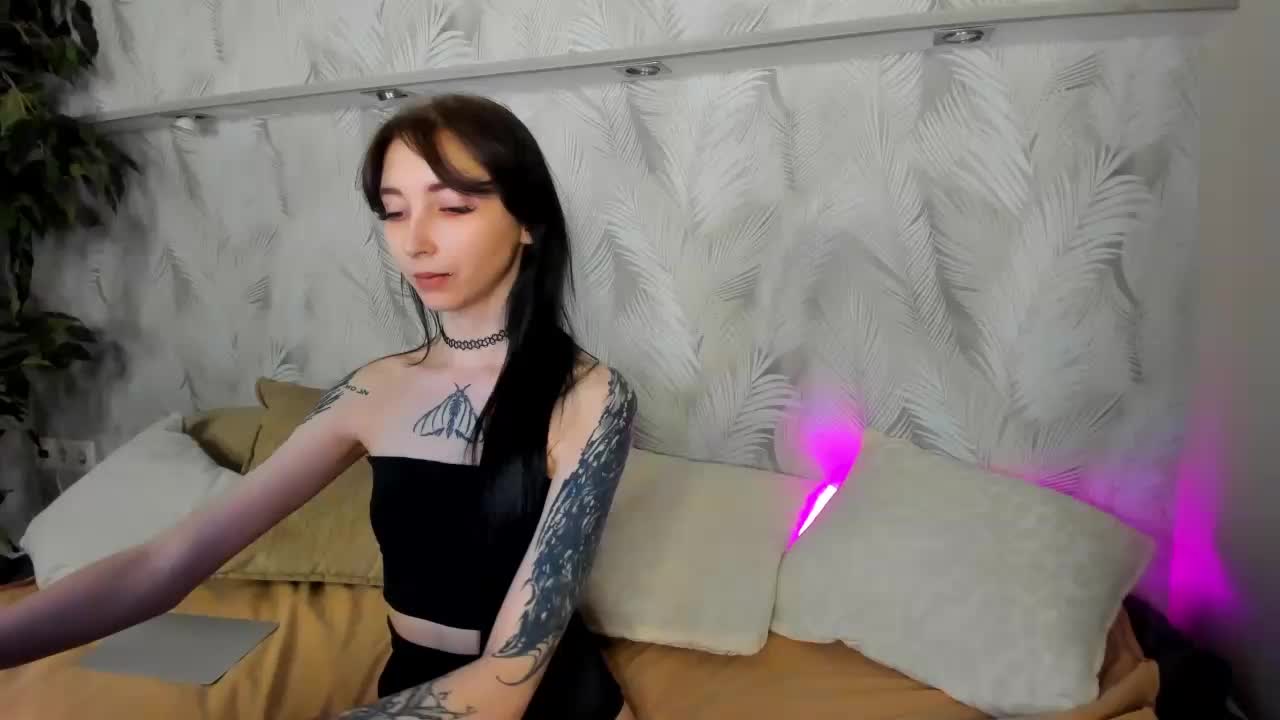 Ellen-Hops Live Sex March 13, 2026