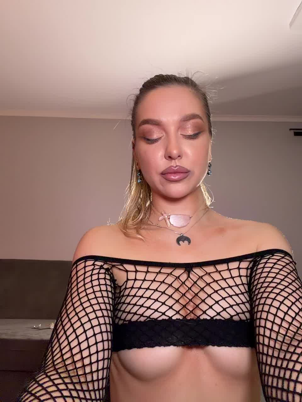 MistressX555 Live Sex March 13, 2026